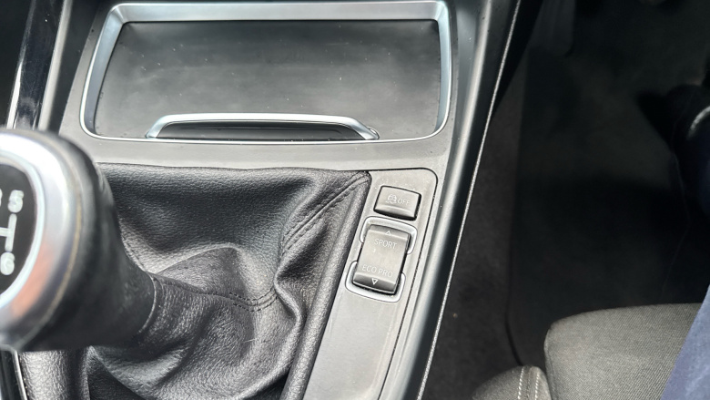 BMW 2 Series 218i Sport 2dr [Nav] Petrol Coupe